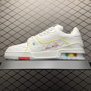 Colorful low-top casual sneakers