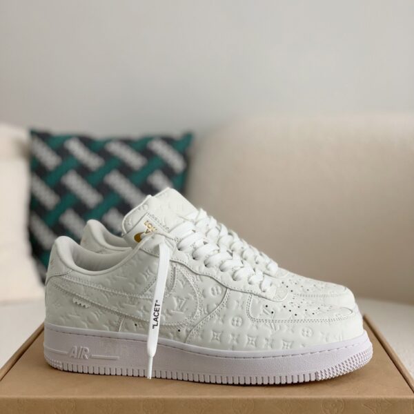 BlackWhite Lettering Sneakers