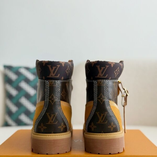 「#2516」Wheat colored letter ankle boots