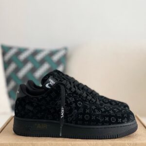 BlackWhite Lettering Sneakers
