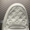 Low-top casual sneakers with TPU outsole