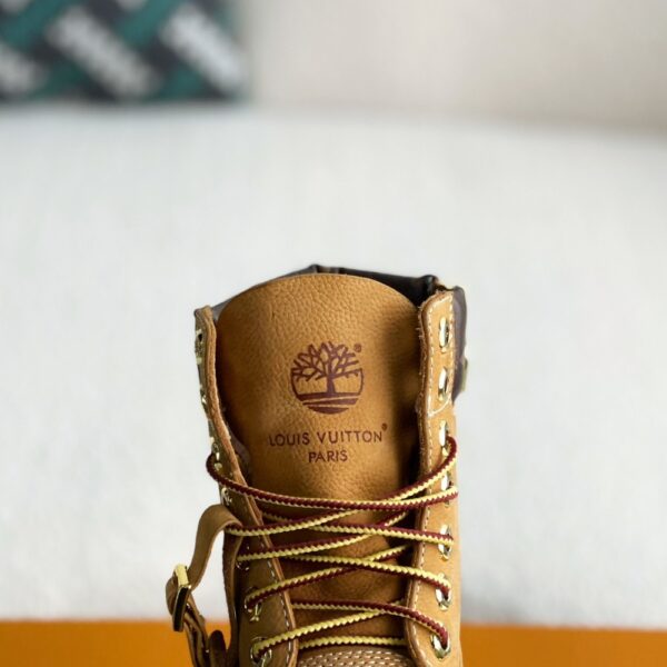 「#2511」Wheat colored letter ankle boots