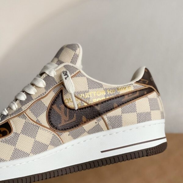 Air Force 1 Low Monogram Brown