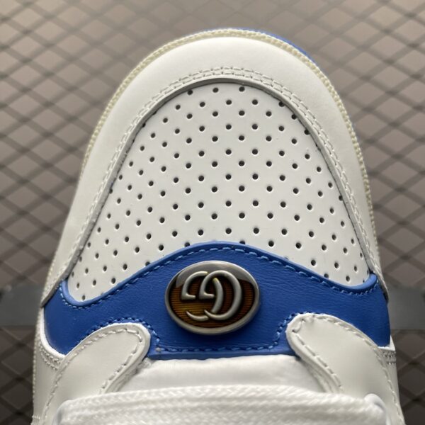 Retro casual sneakers