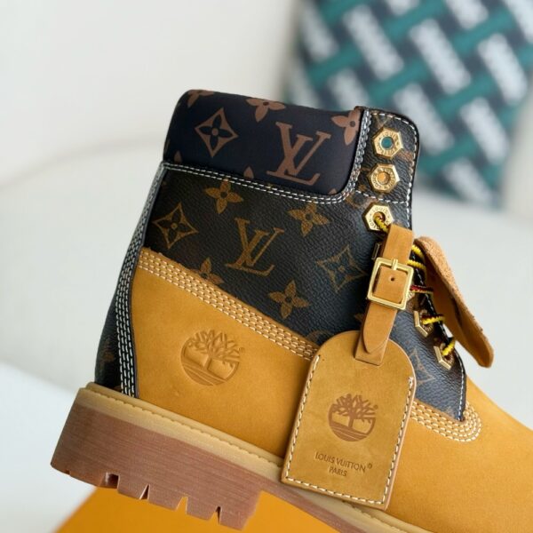 「#2516」Wheat colored letter ankle boots