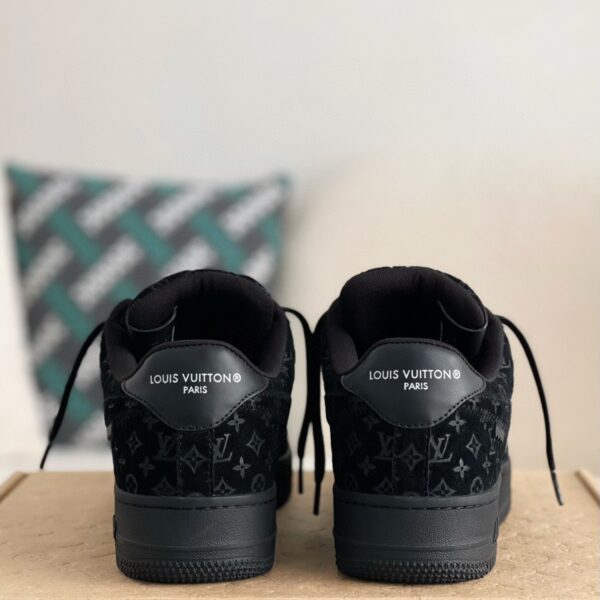 BlackWhite Lettering Sneakers