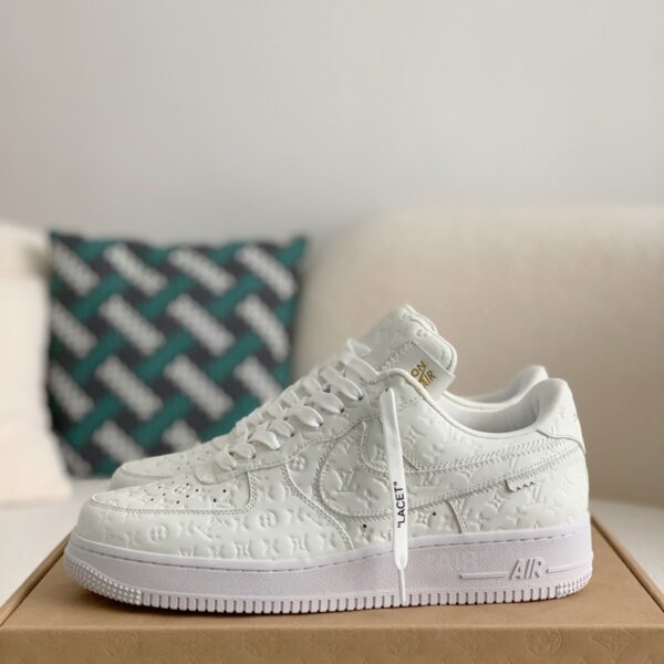 BlackWhite Lettering Sneakers