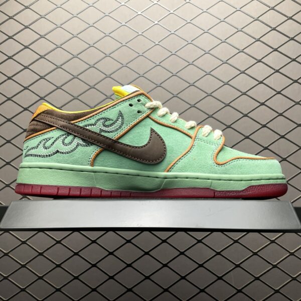 NK SB Dunk Low " Shenron " low-top casual sneakers