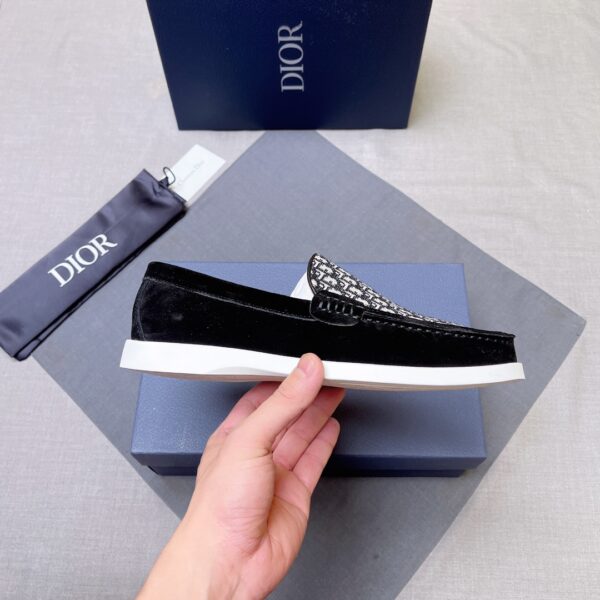 Men's classic loafers