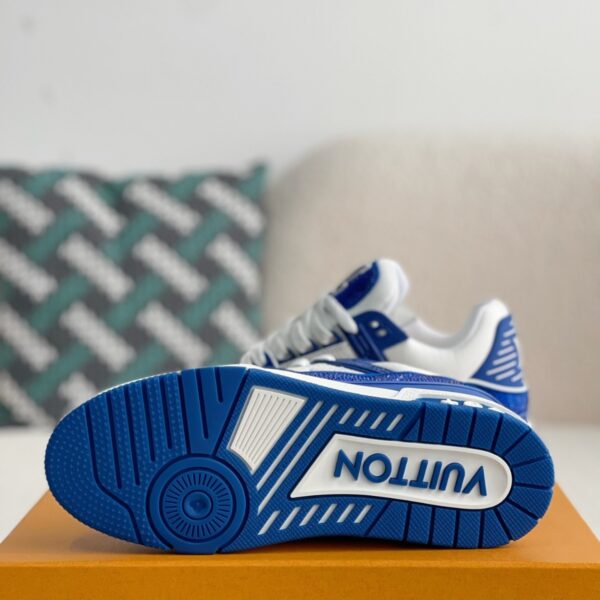 Blue and white casual sneakers