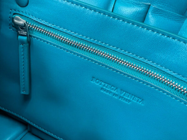Bottega Veneta Padded Cassette