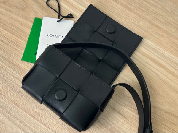 Bottega Veneta Cassette Mini