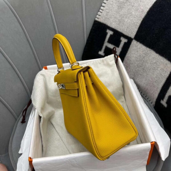 Hermes Kelly 28