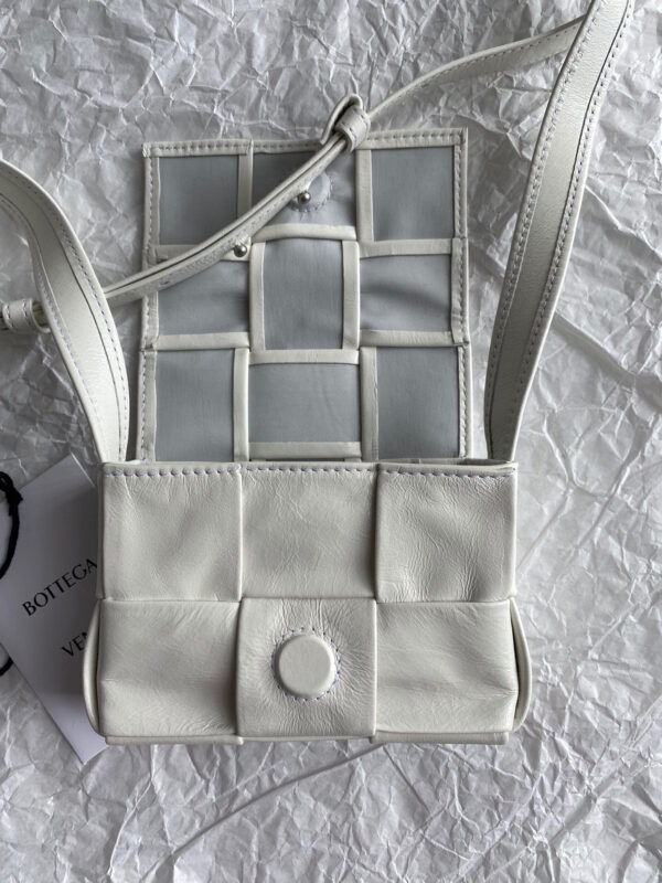Bottega Veneta Cassette Mini