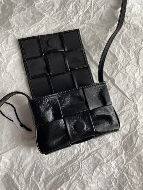 Bottega Veneta Cassette Mini