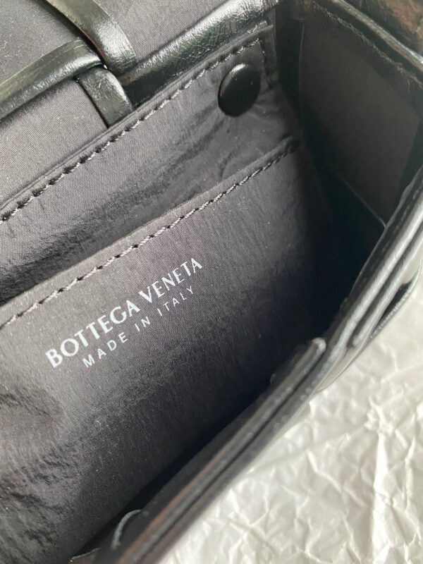 Bottega Veneta Cassette Mini