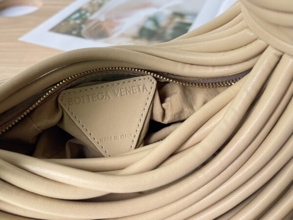 Bottega Veneta Tote