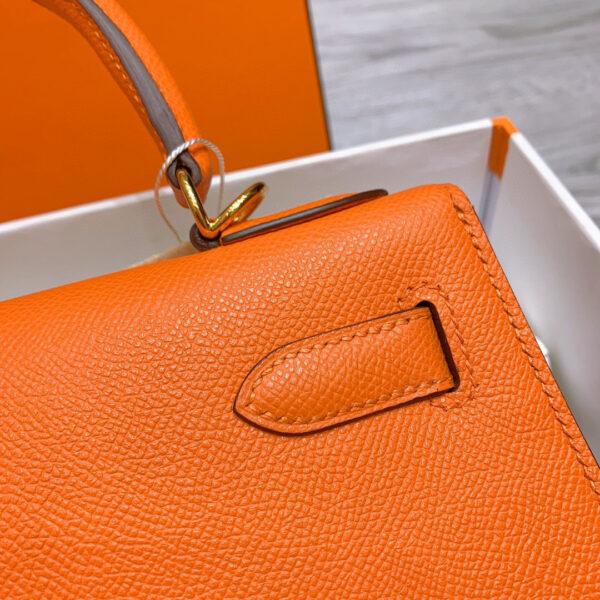 Hermes Kelly 28