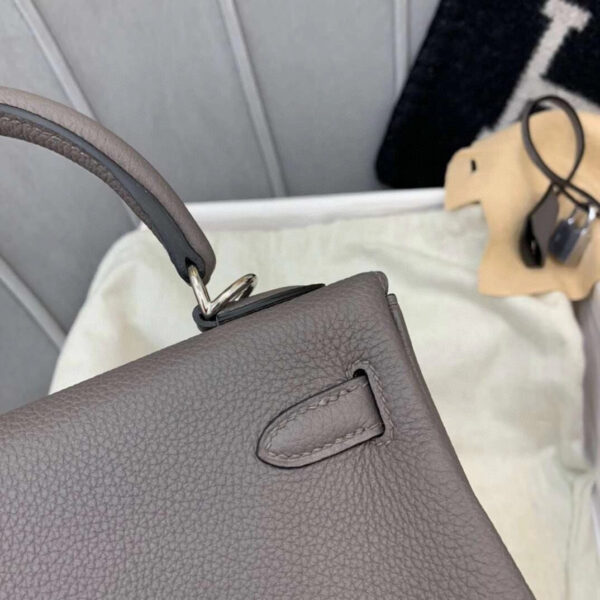 Hermes Kelly 28