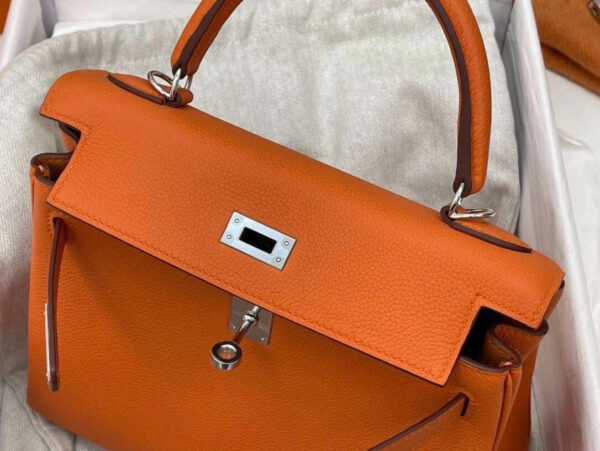 Hermes Kelly 28