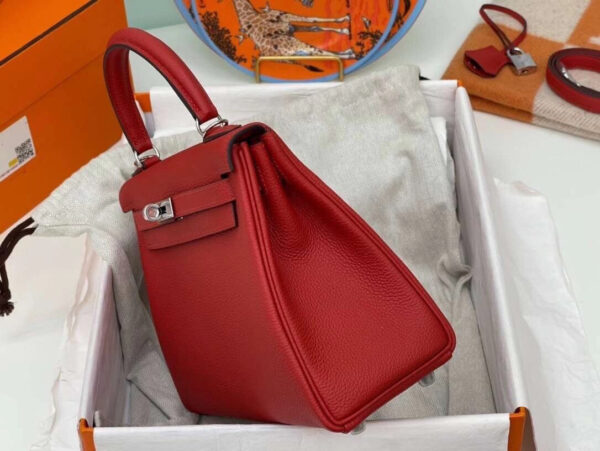 Hermes Kelly 28