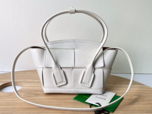 Bottega Veneta The Arco Mini