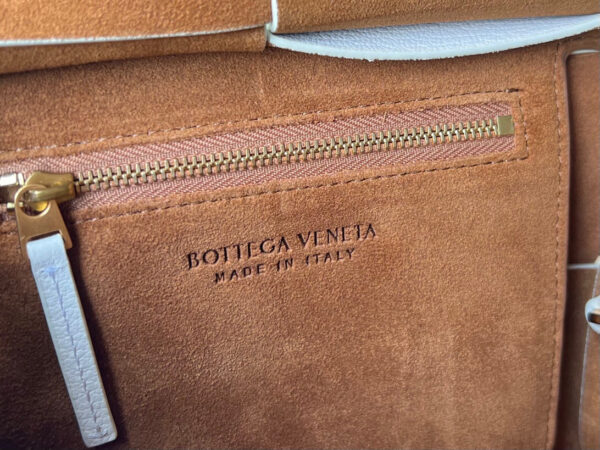 Bottega Veneta The Arco Mini
