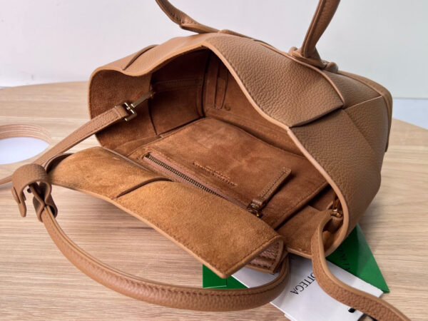 Bottega Veneta The Arco Mini