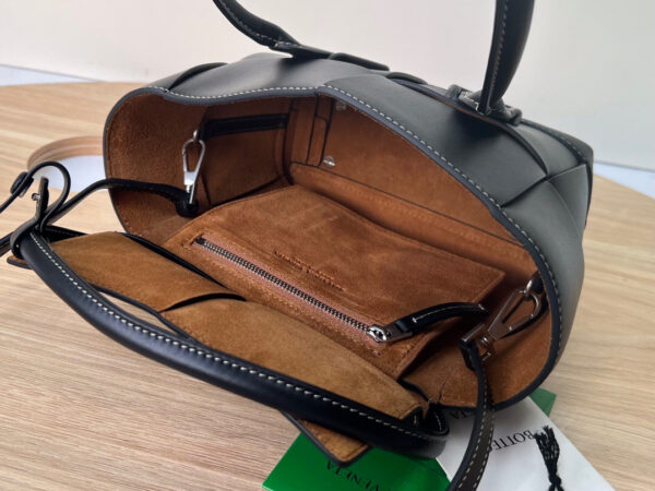 Bottega Veneta The Arco Mini