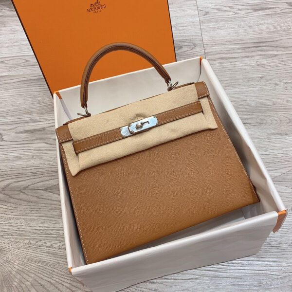 Hermes Kelly 28