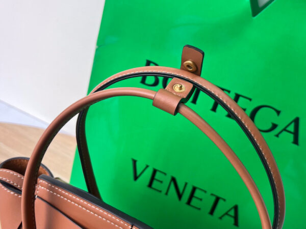 Bottega Veneta The Arco Mini