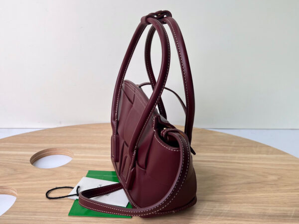 Bottega Veneta The Arco Mini