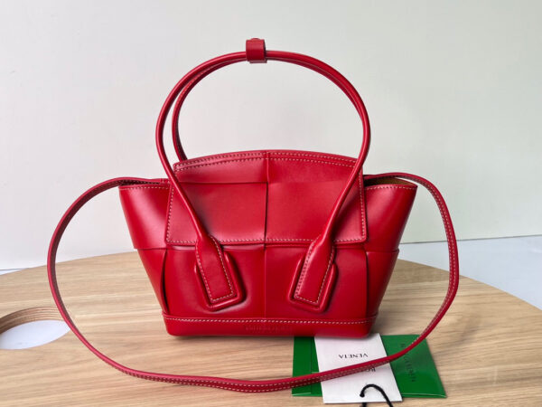 Bottega Veneta The Arco Mini