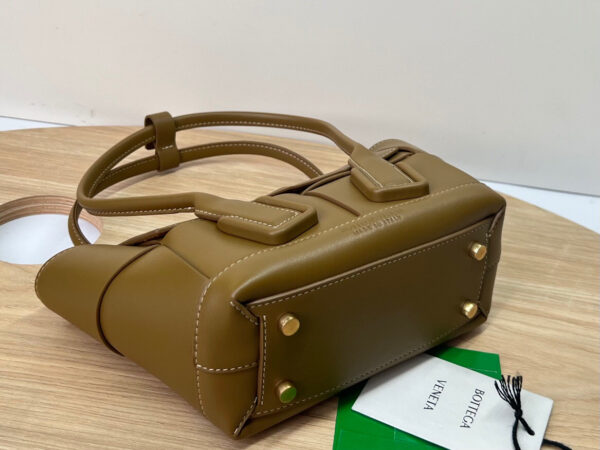 Bottega Veneta The Arco Mini