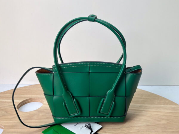 Bottega Veneta The Arco Mini