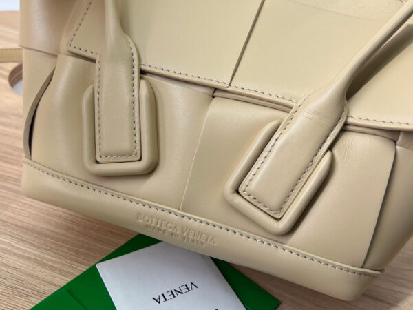 Bottega Veneta The Arco Mini