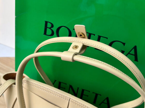 Bottega Veneta The Arco Mini