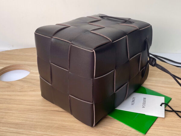 Bottega Veneta Small Cassette Cross-Body Bucket