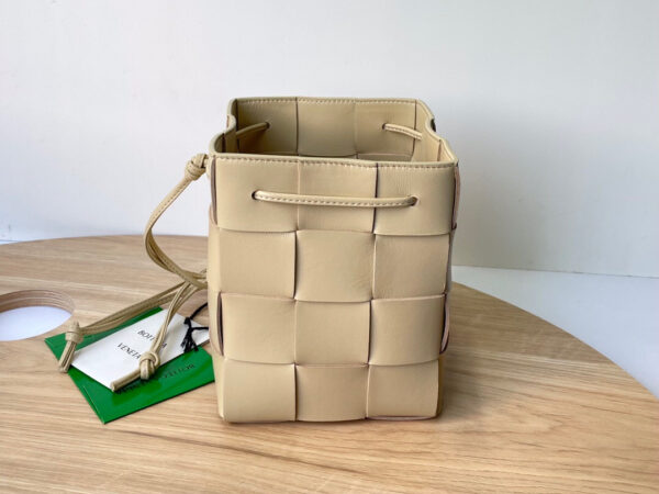Bottega Veneta Small Cassette Cross-Body Bucket