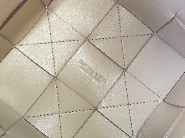 Bottega Veneta Small Cassette Cross-Body Bucket