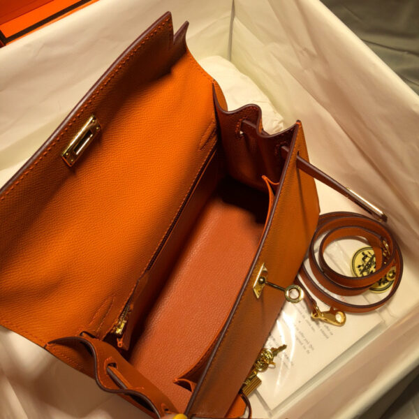 Hermes Kelly 28