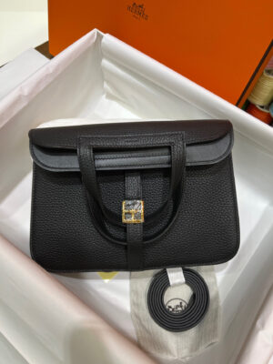 Hermes Halzan