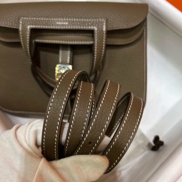 Hermes Halzan