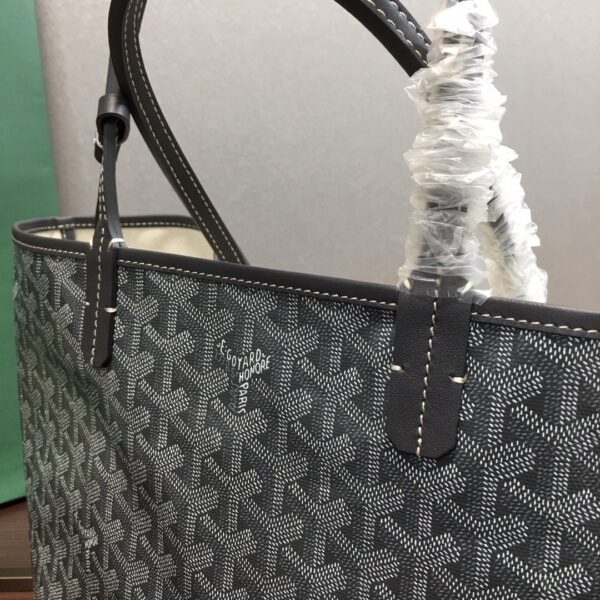 Goyard Saint Louis PM Tote Bag