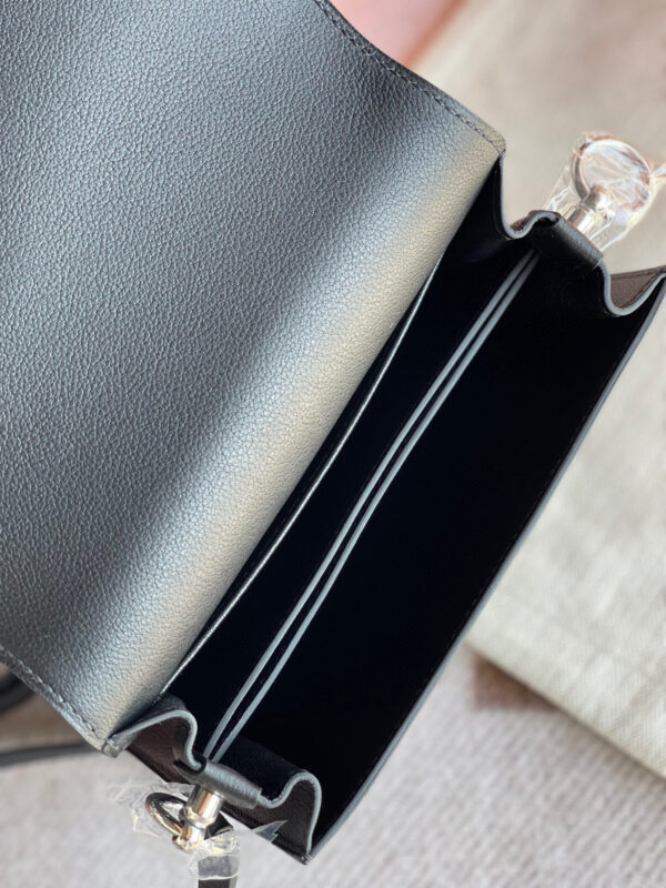 Hermes Roulis