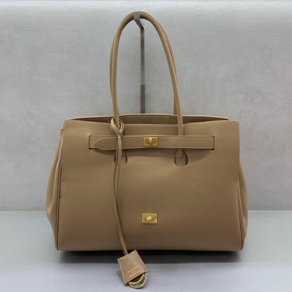 Balenciaga Bel Air Medium Carry All Bag