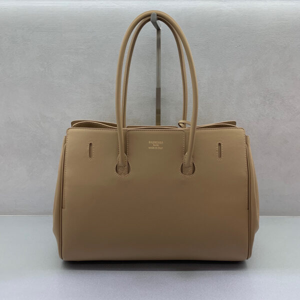 Balenciaga Bel Air Medium Carry All Bag