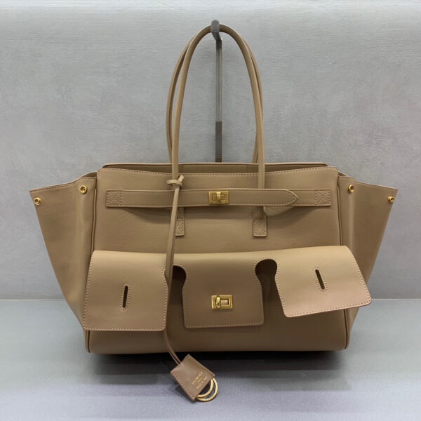 Balenciaga Bel Air Medium Carry All Bag