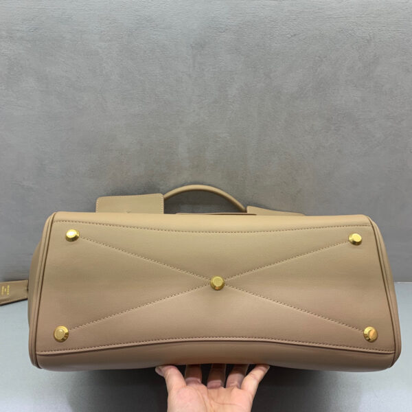 Balenciaga Bel Air Medium Carry All Bag