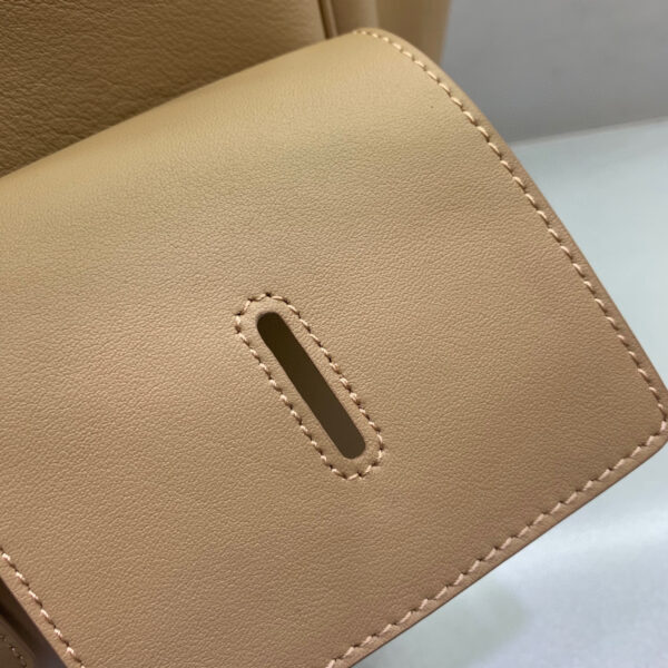 Balenciaga Bel Air Medium Carry All Bag